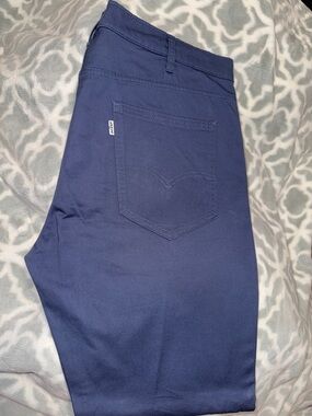 Levi's Men’s Slim Straight Jeans in Navy Blue